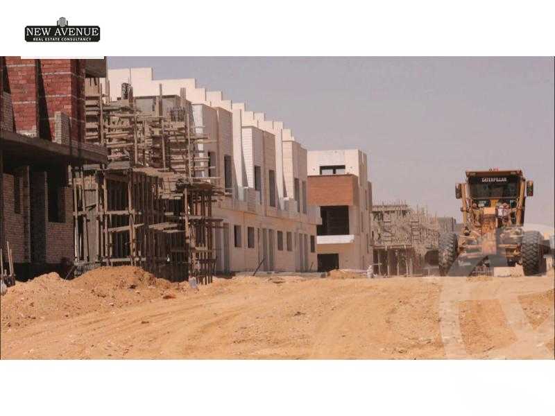 https://aqarmap.com.eg/en/listing/5966924-for-sale-cairo-new-cairo-compounds-azzar