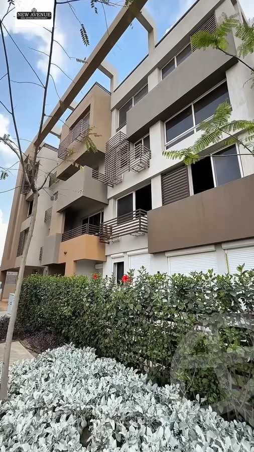 https://aqarmap.com.eg/en/listing/5967365-for-sale-cairo-el-shorouk-compounds-granda-life
