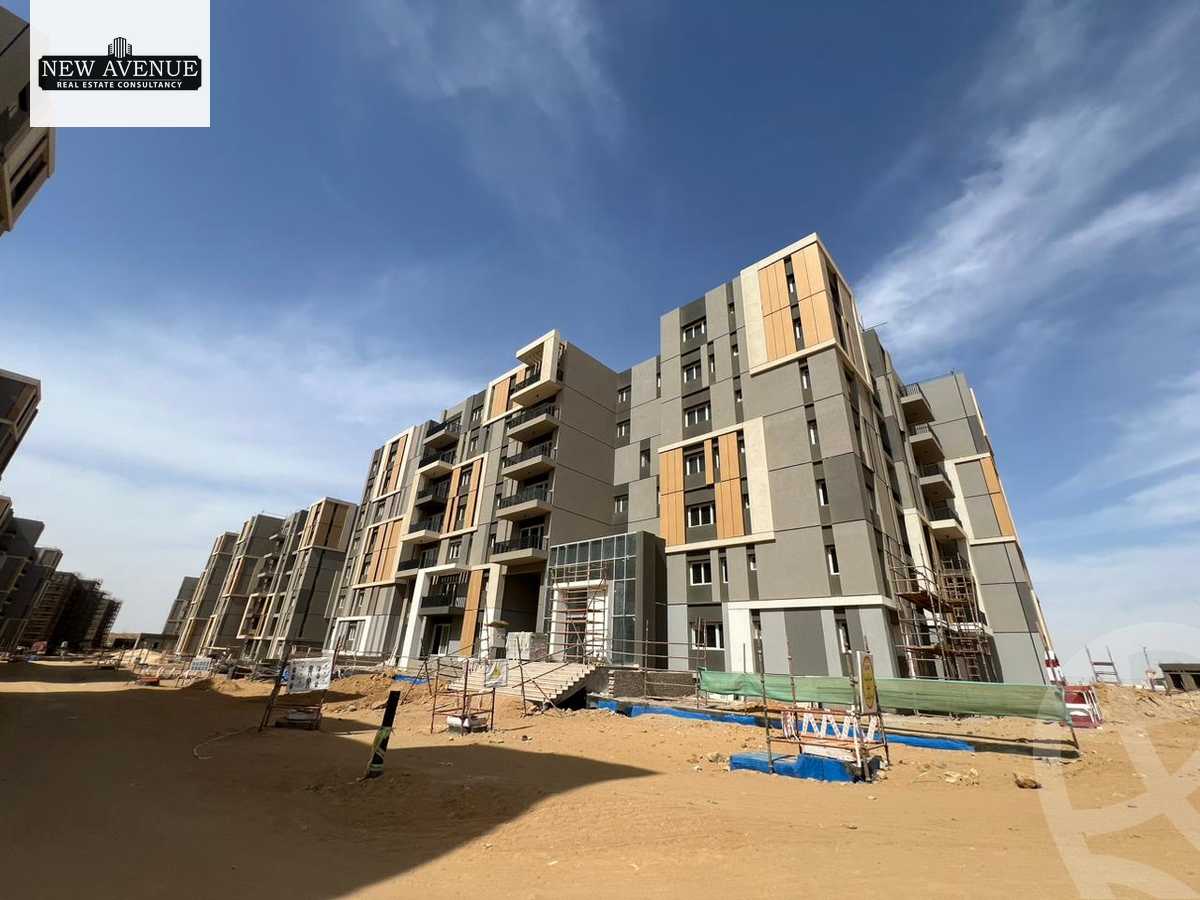 https://aqarmap.com.eg/ar/listing/5969029-for-sale-cairo-new-cairo-lmstqbl-syty-compounds-park-226-haptown-hassan-allam