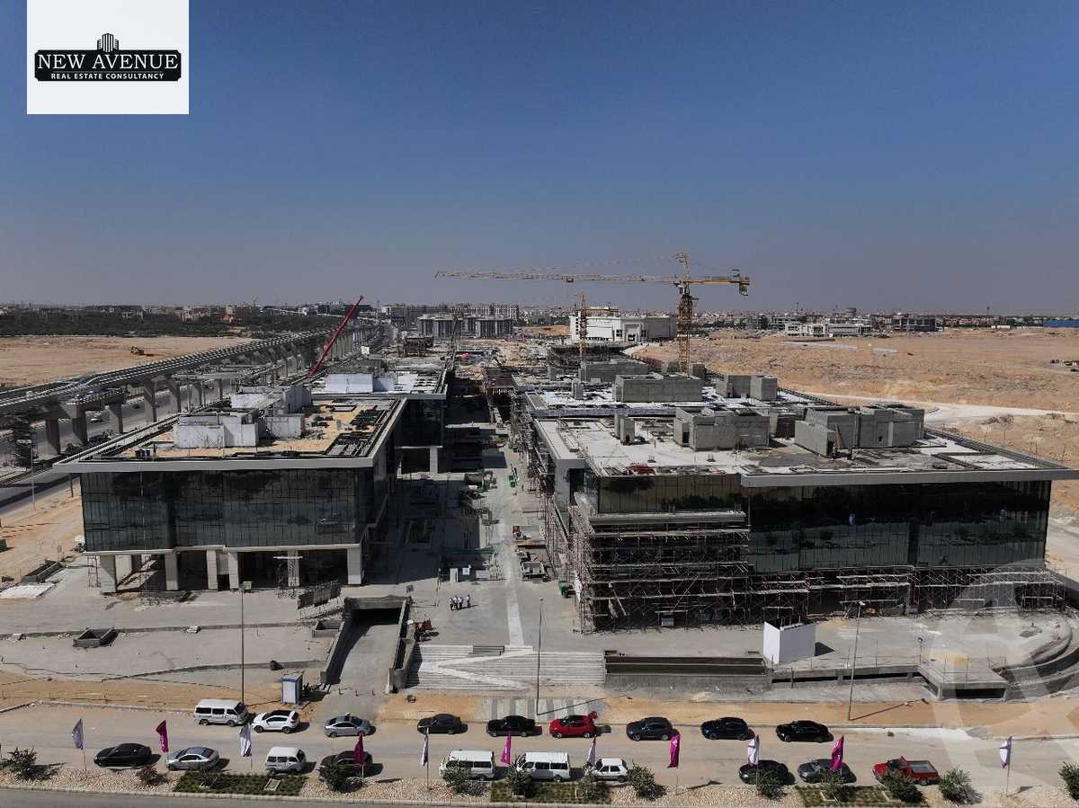 https://aqarmap.com.eg/ar/listing/5970522-for-sale-cairo-new-cairo-compounds-golden-gate-redcon
