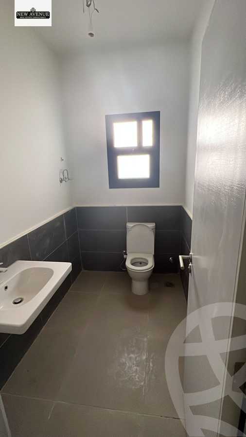 https://aqarmap.com.eg/ar/listing/5973943-for-sale-cairo-el-shorouk-compounds-alborouj