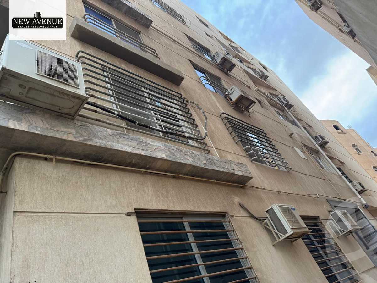 https://aqarmap.com.eg/en/listing/5975403-for-sale-cairo-new-cairo-el-banafsg-el-banafsag-omarat-al-gabri-st