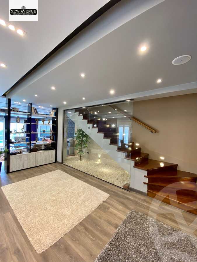 https://aqarmap.com.eg/en/listing/5978328-for-sale-cairo-new-cairo-compounds-mountain-view-hyde-park
