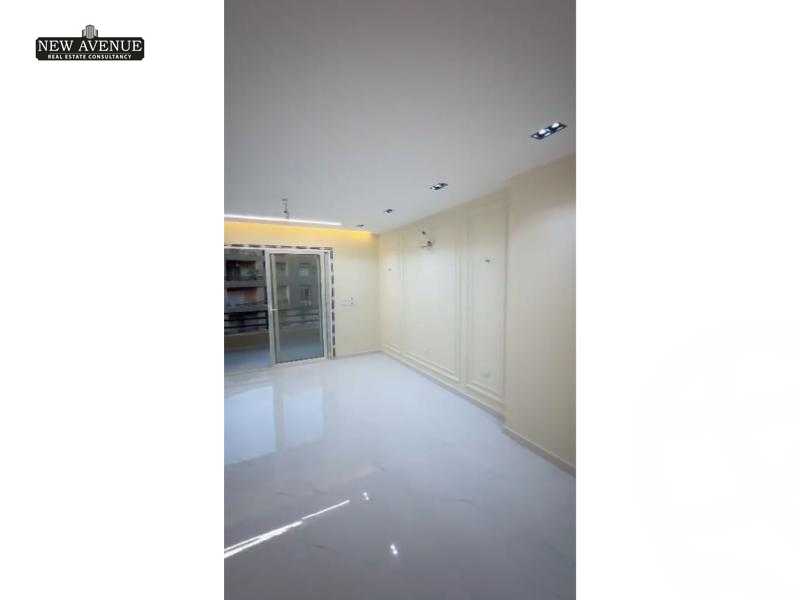 https://aqarmap.com.eg/en/listing/5980725-for-sale-cairo-new-cairo-compounds-the-square