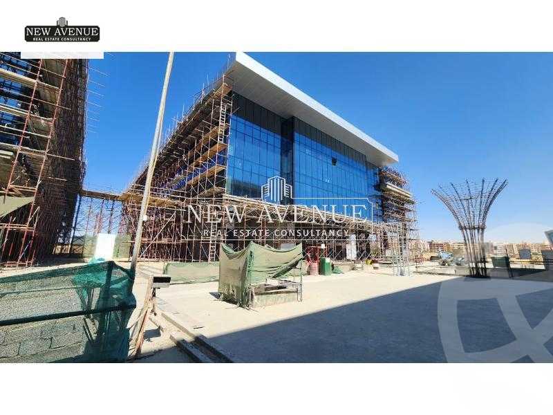 https://aqarmap.com.eg/en/listing/5981330-for-sale-cairo-new-cairo-compounds-golden-gate-redcon