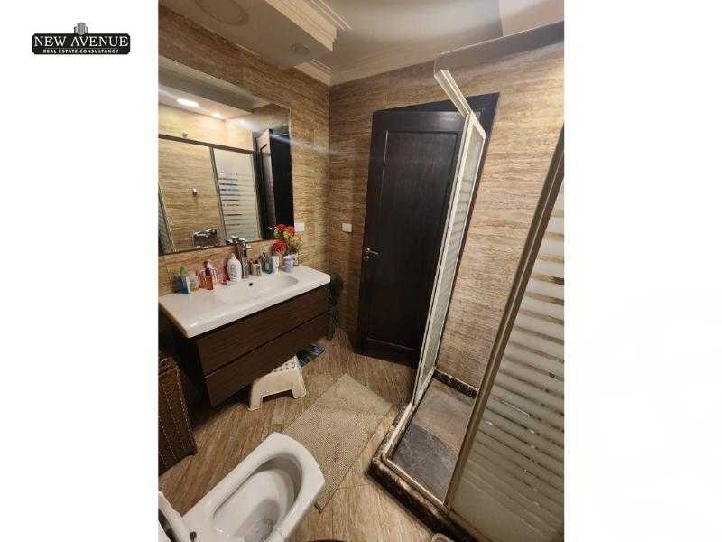 https://aqarmap.com.eg/en/listing/5981899-for-sale-cairo-new-cairo-lrhb-city