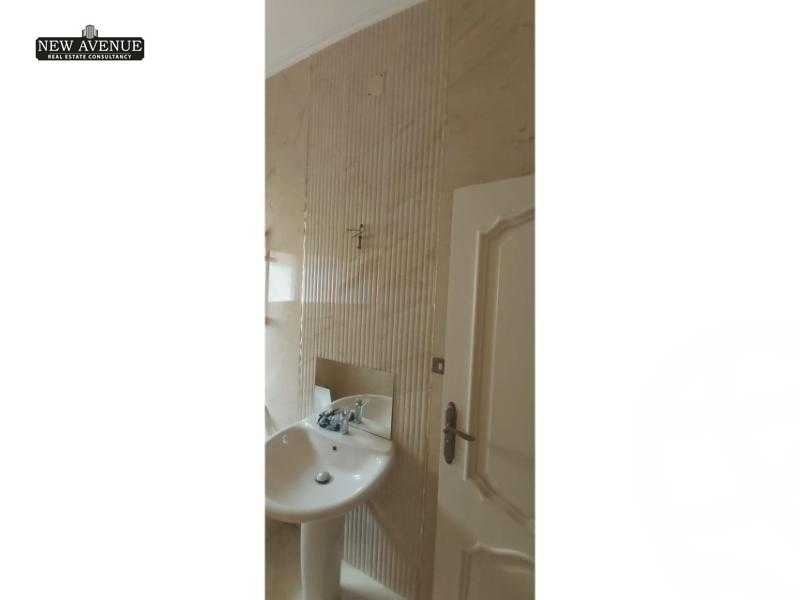https://aqarmap.com.eg/en/listing/5982042-for-sale-cairo-new-cairo-el-ahyaa-first-neighborhood-street-1