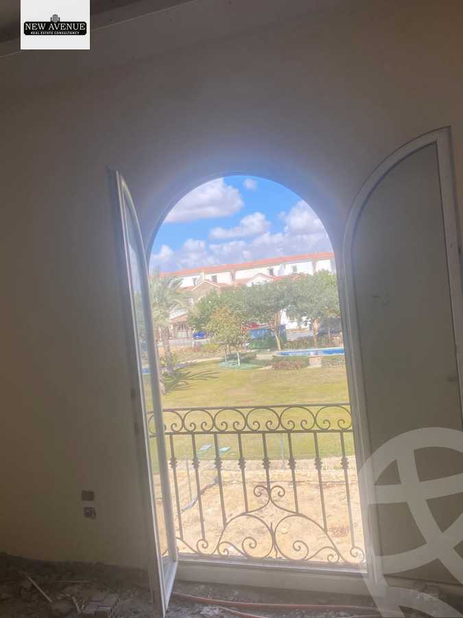 https://aqarmap.com.eg/en/listing/5982263-for-sale-cairo-el-shorouk-compounds-divina-gardens