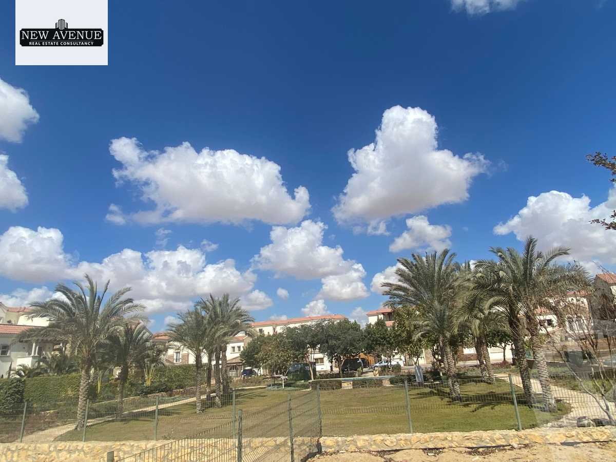https://aqarmap.com.eg/en/listing/5982263-for-sale-cairo-el-shorouk-compounds-divina-gardens