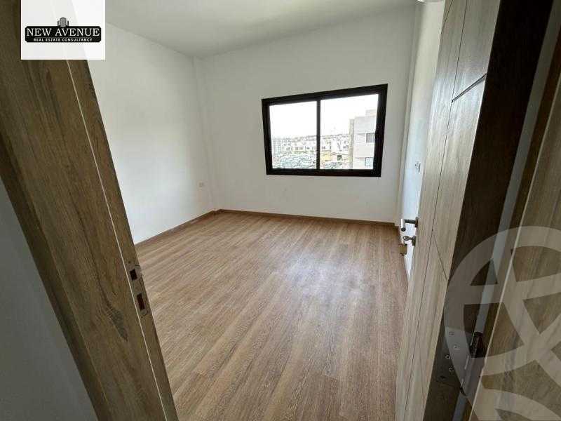 https://aqarmap.com.eg/en/listing/5983312-for-sale-cairo-new-cairo-compounds-fifth-square