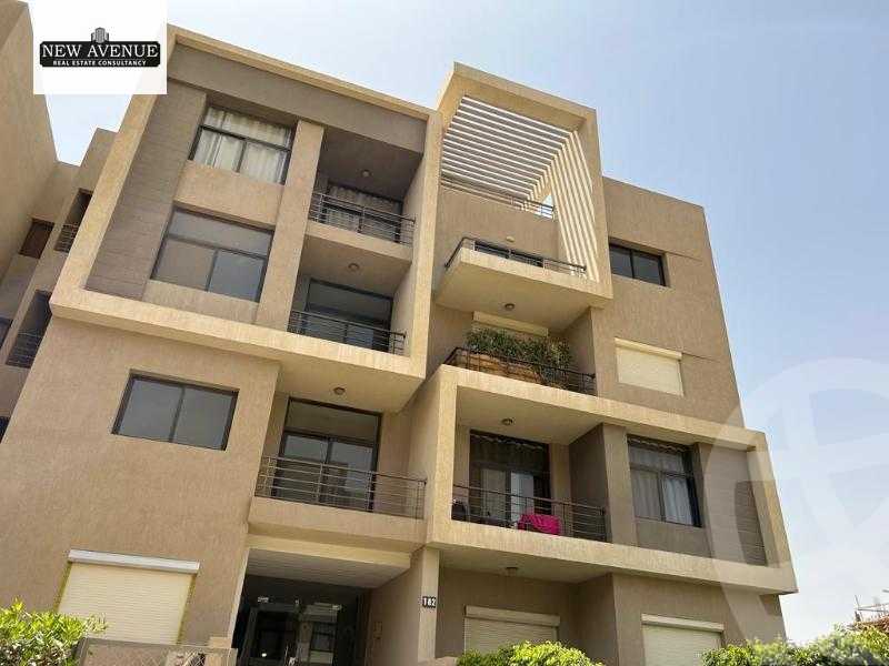https://aqarmap.com.eg/en/listing/5983312-for-sale-cairo-new-cairo-compounds-fifth-square