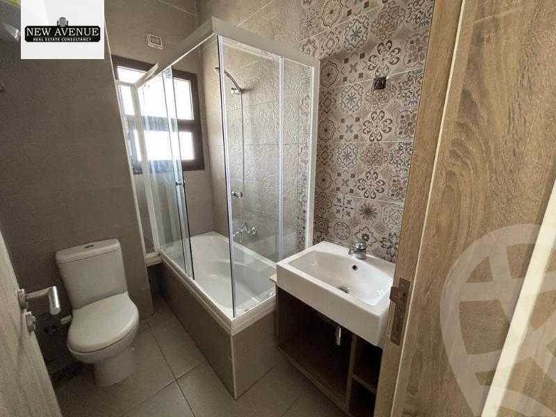 https://aqarmap.com.eg/en/listing/5983312-for-sale-cairo-new-cairo-compounds-fifth-square