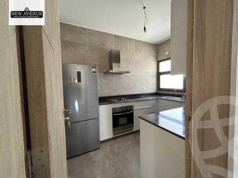 https://aqarmap.com.eg/en/listing/5983312-for-sale-cairo-new-cairo-compounds-fifth-square