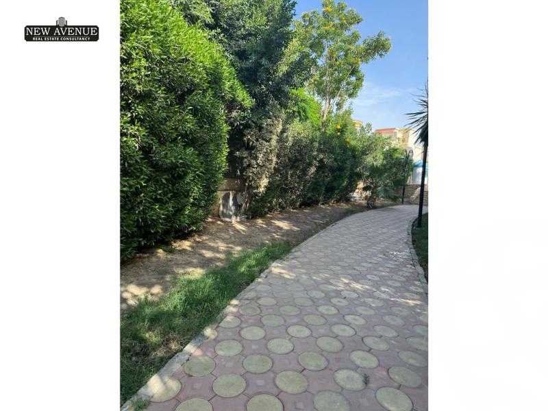 https://aqarmap.com.eg/en/listing/5983470-for-sale-cairo-new-cairo-compounds-riviera-heights