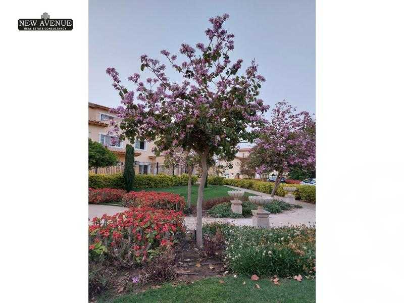 https://aqarmap.com.eg/en/listing/5984780-for-sale-cairo-new-cairo-compounds-hyde-park-park-corner-hyde-park