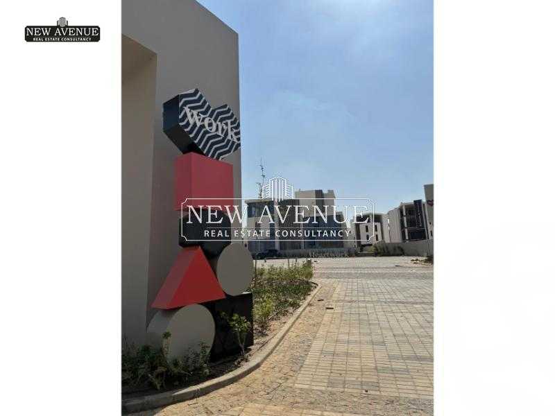 https://aqarmap.com.eg/ar/listing/5985606-for-sale-cairo-new-cairo-compounds-mwntn-fyw-y-syty-hrt-wwrk-mountain-view-icity-hq500-complex-mountain-view