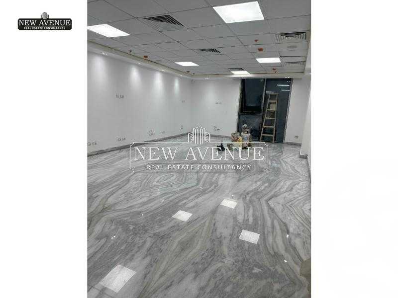 https://aqarmap.com.eg/ar/listing/5985717-for-rent-cairo-new-cairo-compounds-hyde-park-centre-ville-hyde-park
