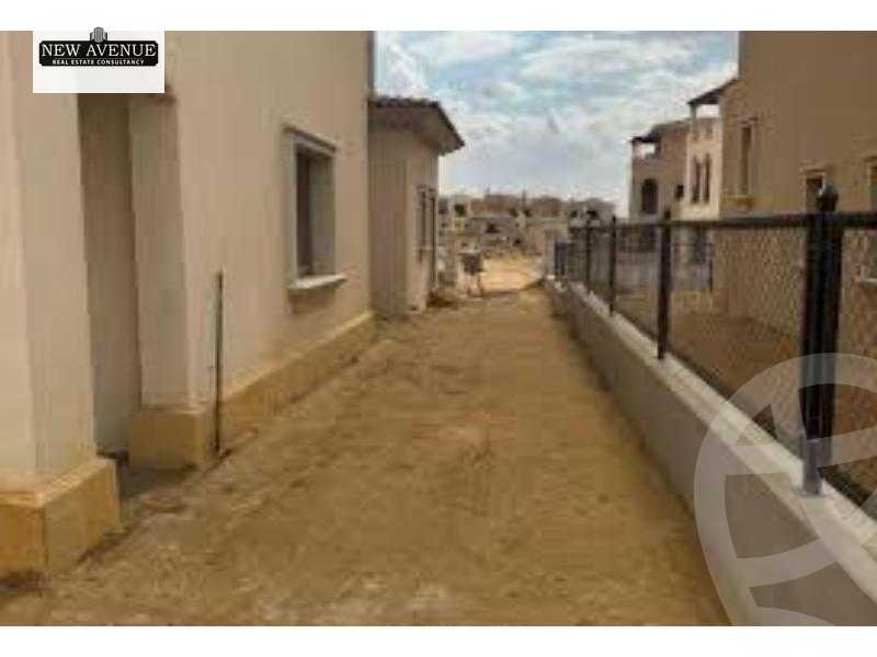 https://aqarmap.com.eg/en/listing/5987728-for-sale-cairo-new-cairo-compounds-city-gate-sapphire-city-gate