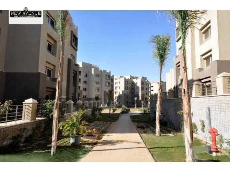 https://aqarmap.com.eg/en/listing/5987766-for-sale-cairo-new-cairo-compounds-kmbwnd-dh-fyldj-blm-hylz