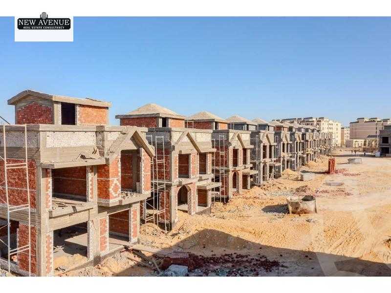 https://aqarmap.com.eg/ar/listing/5989368-for-sale-cairo-new-cairo-lmstqbl-syty-compounds-kmbwnd-dh-mrk