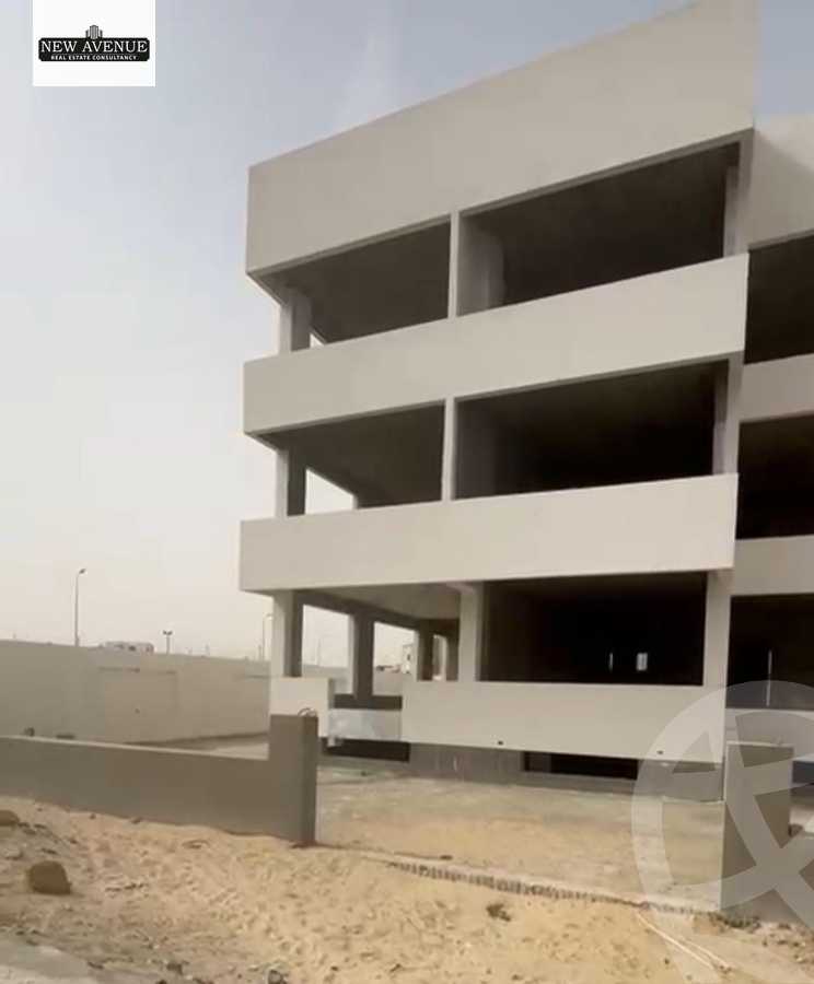 https://aqarmap.com.eg/en/listing/5992248-for-sale-cairo-el-sheikh-zayed-city-compounds-kmbwnd-fyldj-wyst-dr-llttwyr