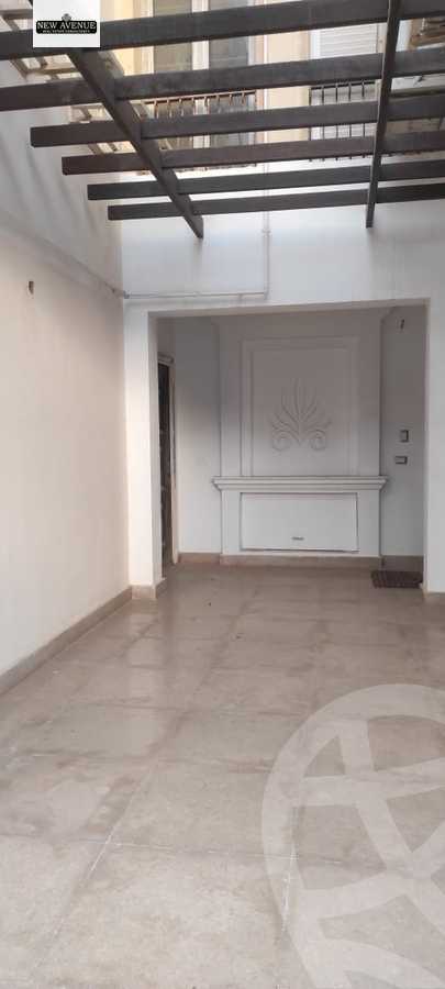 https://aqarmap.com.eg/en/listing/5996942-for-sale-cairo-new-cairo-compounds-mountain-view-hyde-park