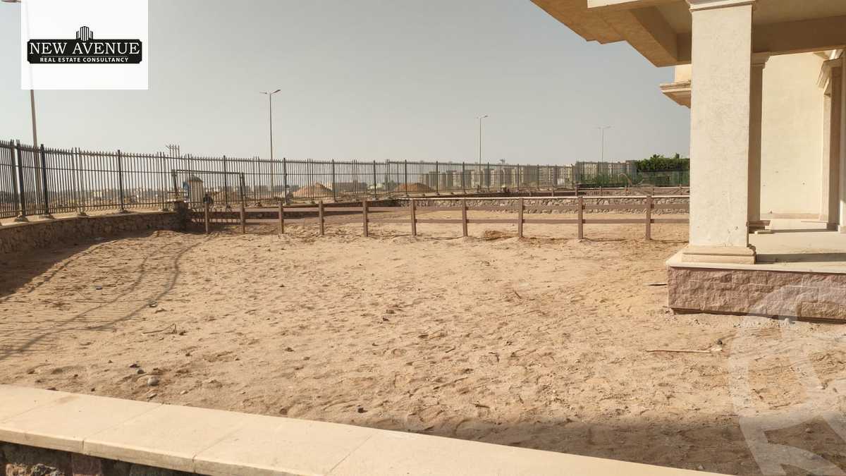 https://aqarmap.com.eg/en/listing/5996976-for-sale-cairo-new-cairo-compounds-mountain-view-hyde-park