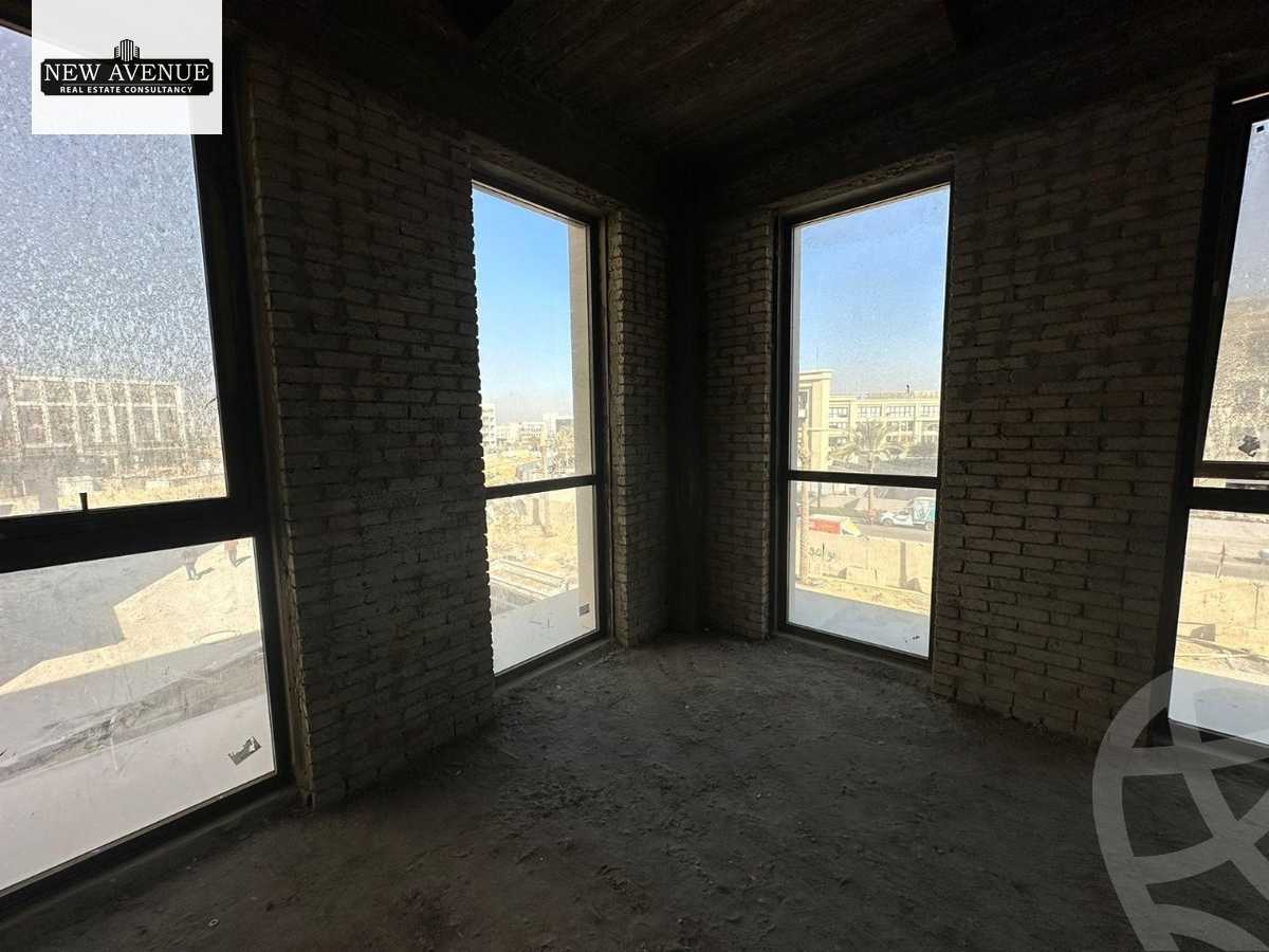 https://aqarmap.com.eg/en/listing/5997339-for-sale-cairo-new-cairo-compounds-mivida-dh-blys-mr-msr