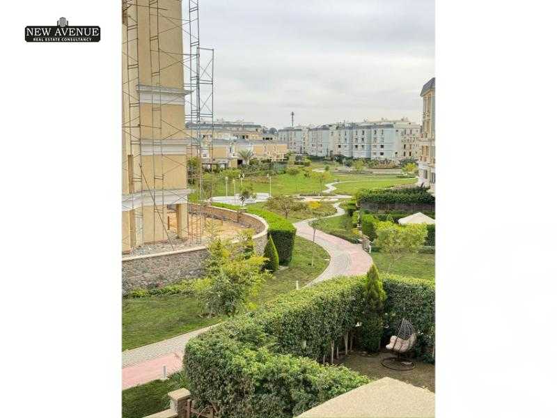 https://aqarmap.com.eg/en/listing/5998600-for-sale-cairo-new-cairo-compounds-mountain-view-hyde-park