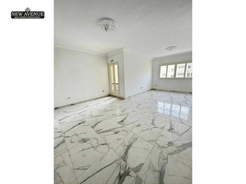 https://aqarmap.com.eg/en/listing/5998600-for-sale-cairo-new-cairo-compounds-mountain-view-hyde-park