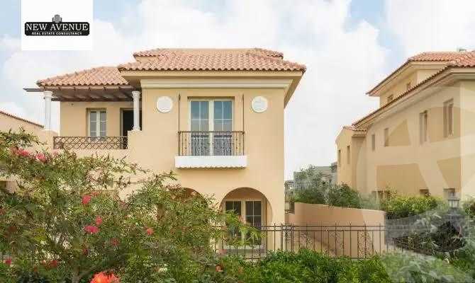 https://aqarmap.com.eg/ar/listing/6002154-for-rent-cairo-new-cairo-compounds-hyde-park-centre-ville-hyde-park