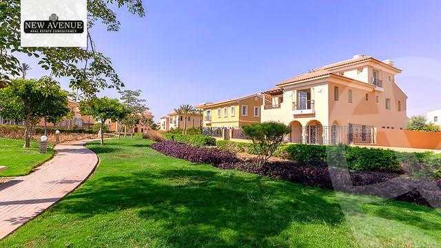https://aqarmap.com.eg/ar/listing/6002154-for-rent-cairo-new-cairo-compounds-hyde-park-centre-ville-hyde-park