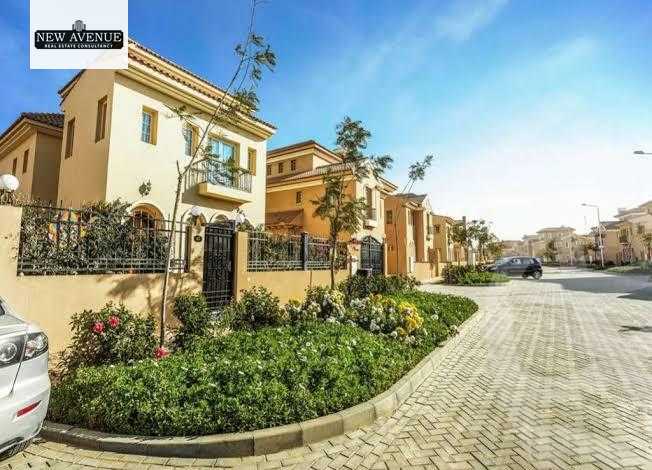 https://aqarmap.com.eg/ar/listing/6002154-for-rent-cairo-new-cairo-compounds-hyde-park-centre-ville-hyde-park