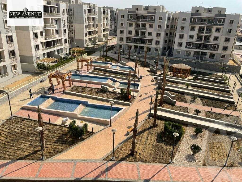 https://aqarmap.com.eg/en/listing/6002210-for-sale-cairo-new-cairo-compounds-jyd