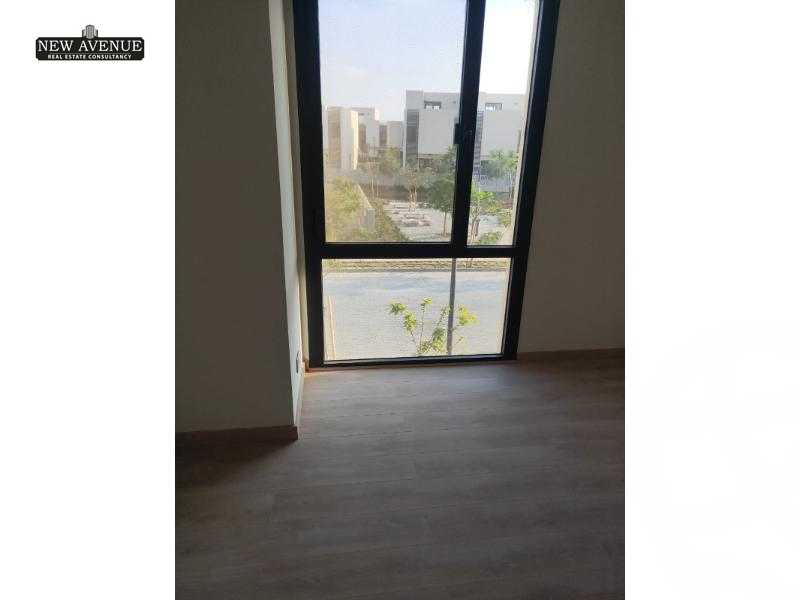 https://aqarmap.com.eg/en/listing/6003293-for-sale-cairo-el-shorouk-compounds-alborouj