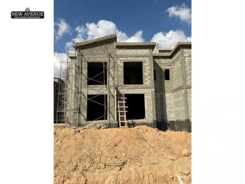 https://aqarmap.com.eg/en/listing/6003429-for-sale-cairo-new-cairo-compounds-kmbwnd-kryk-twn-il-cazar