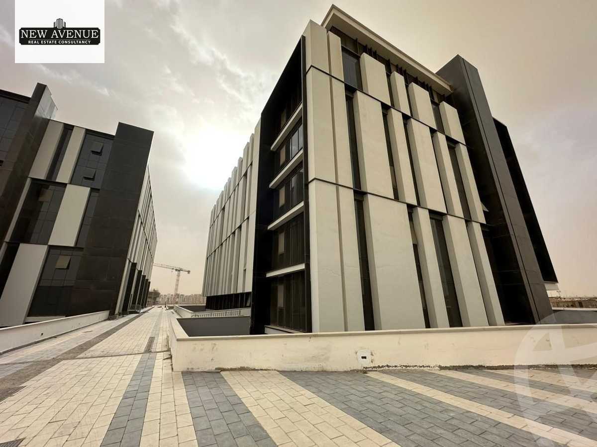 https://aqarmap.com.eg/en/listing/6003617-for-sale-cairo-new-cairo-compounds-hyde-park-centre-ville-hyde-park