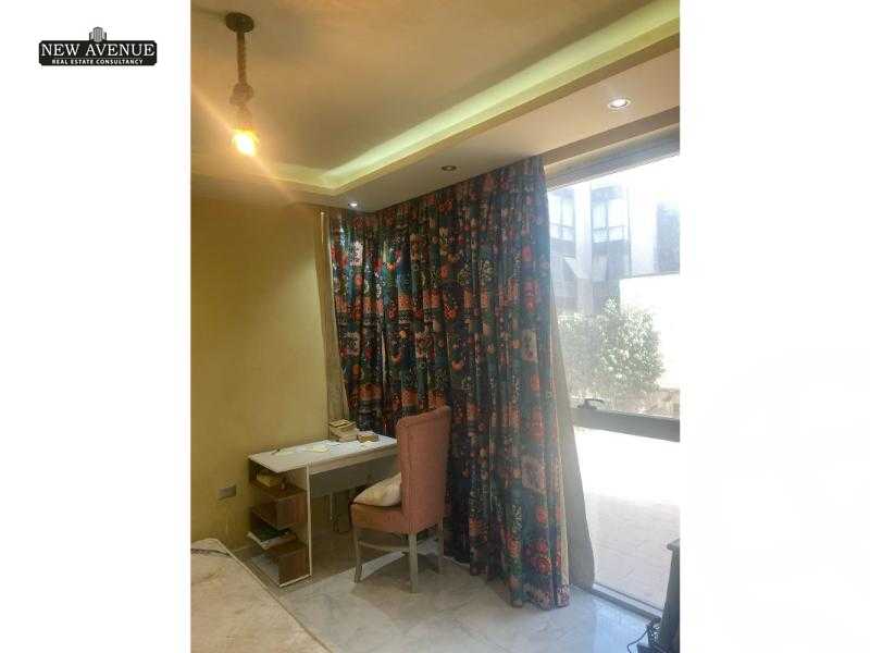 https://aqarmap.com.eg/en/listing/6003986-for-sale-cairo-new-cairo-compounds-moon-valley