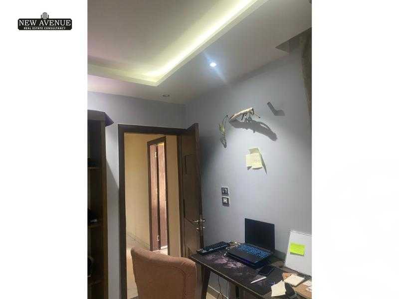 https://aqarmap.com.eg/en/listing/6003986-for-sale-cairo-new-cairo-compounds-moon-valley
