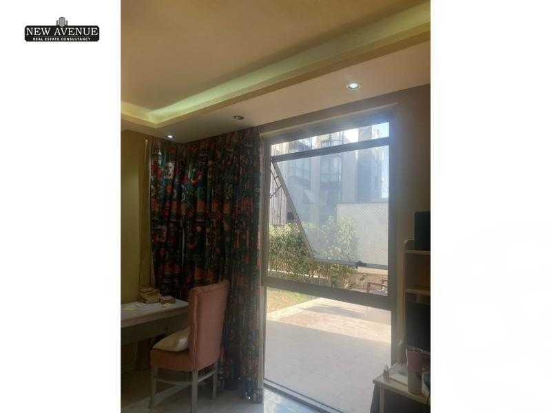 https://aqarmap.com.eg/en/listing/6003986-for-sale-cairo-new-cairo-compounds-moon-valley