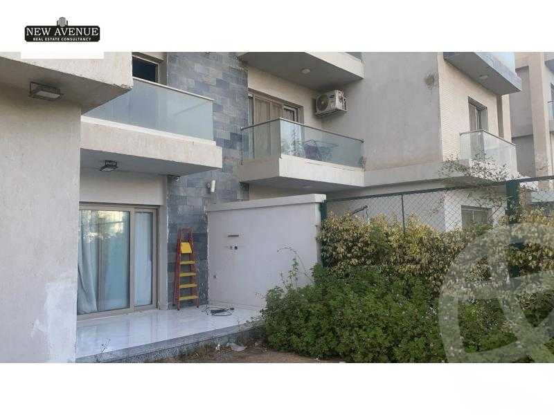 https://aqarmap.com.eg/en/listing/6003986-for-sale-cairo-new-cairo-compounds-moon-valley