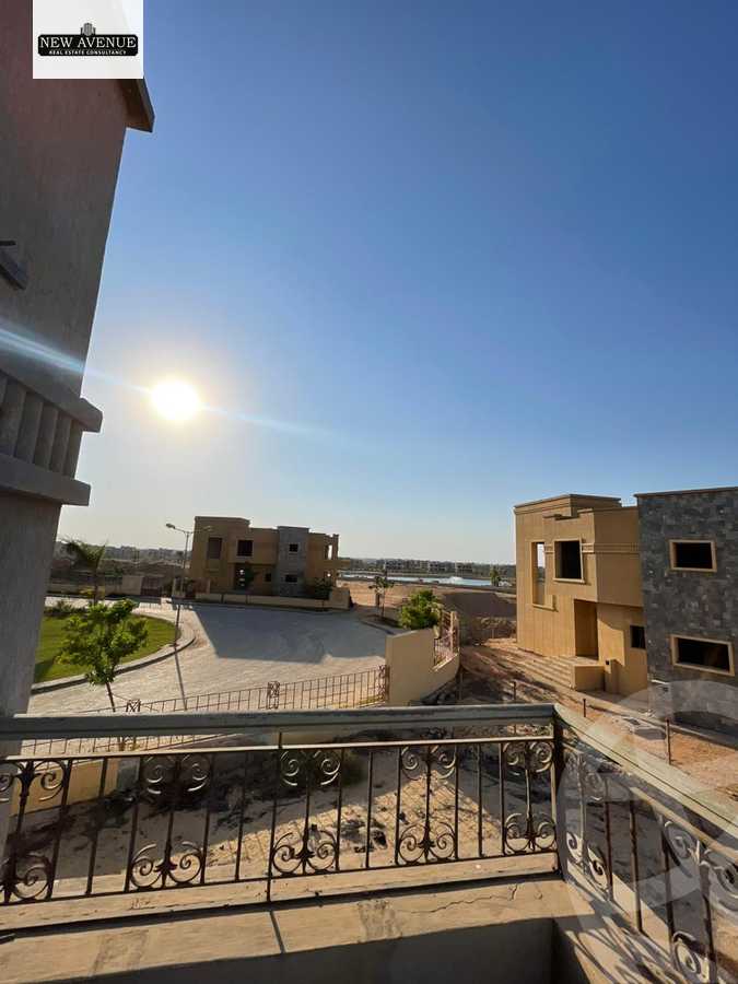 https://aqarmap.com.eg/en/listing/6009748-for-sale-cairo-el-shorouk-compounds-yfy-ryzydns