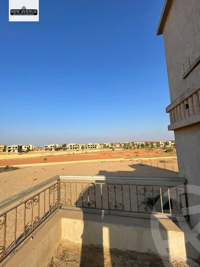 https://aqarmap.com.eg/en/listing/6009748-for-sale-cairo-el-shorouk-compounds-yfy-ryzydns