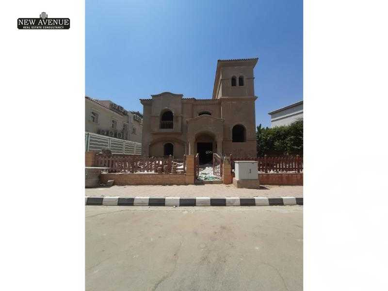 https://aqarmap.com.eg/en/listing/6013664-for-sale-cairo-new-cairo-lrhb-city-phase-5-talaat-mostafa-st