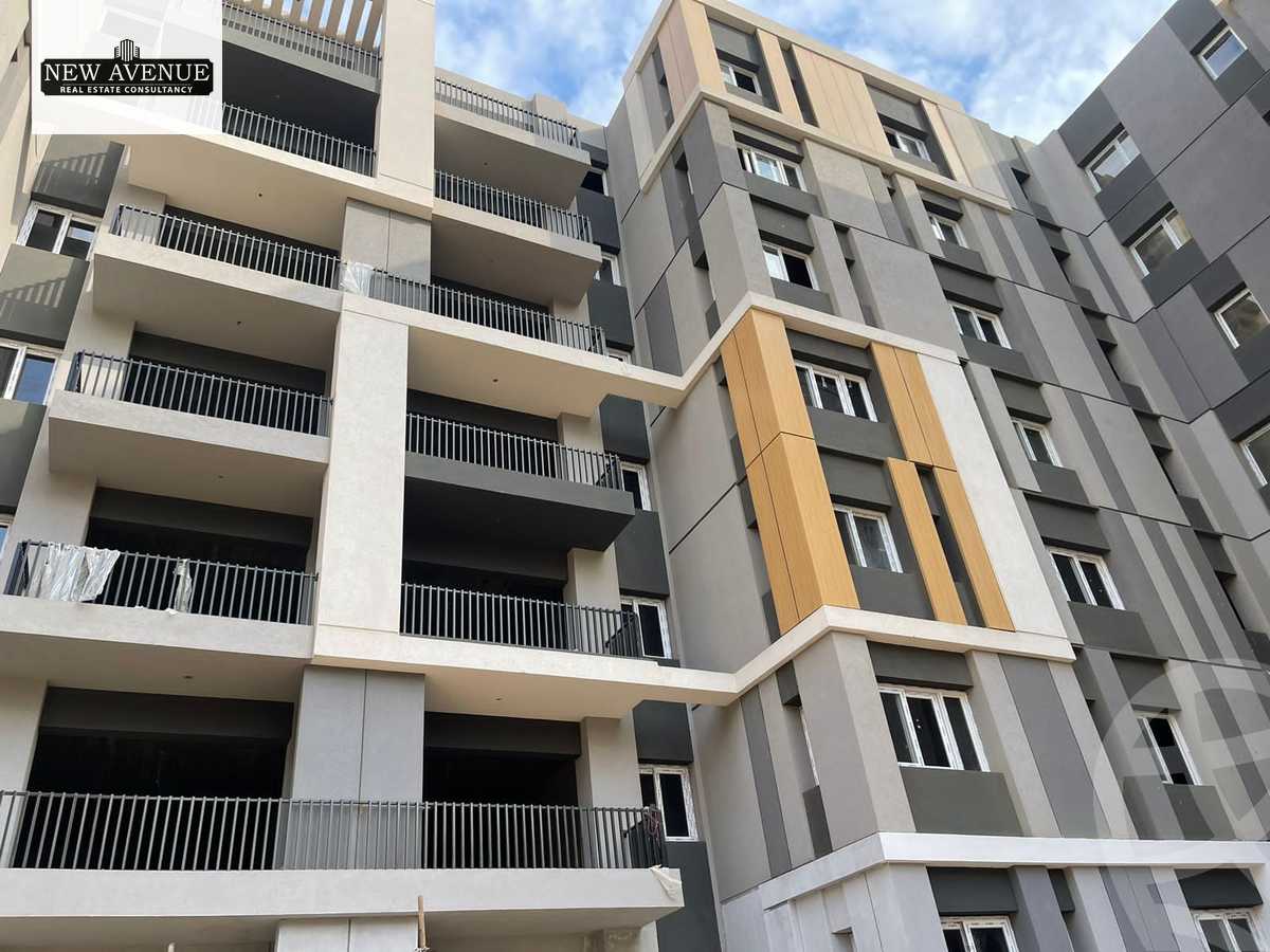 https://aqarmap.com.eg/en/listing/6015809-for-sale-cairo-new-cairo-lmstqbl-syty-compounds-park-226-haptown-hassan-allam
