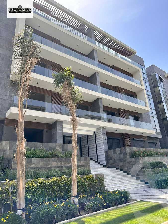 https://aqarmap.com.eg/en/listing/6015855-for-sale-cairo-new-cairo-compounds-el-patio-oro