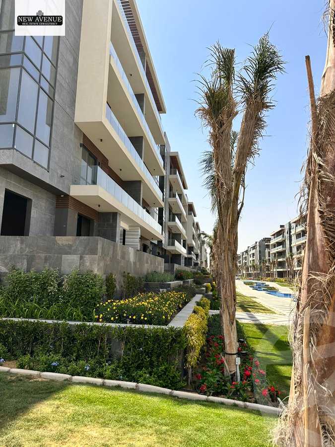 https://aqarmap.com.eg/en/listing/6015855-for-sale-cairo-new-cairo-compounds-el-patio-oro