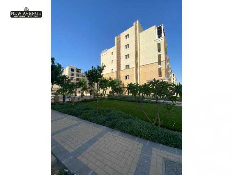 https://aqarmap.com.eg/en/listing/6017266-for-sale-cairo-new-cairo-compounds-sarai-elan-sarai-compound