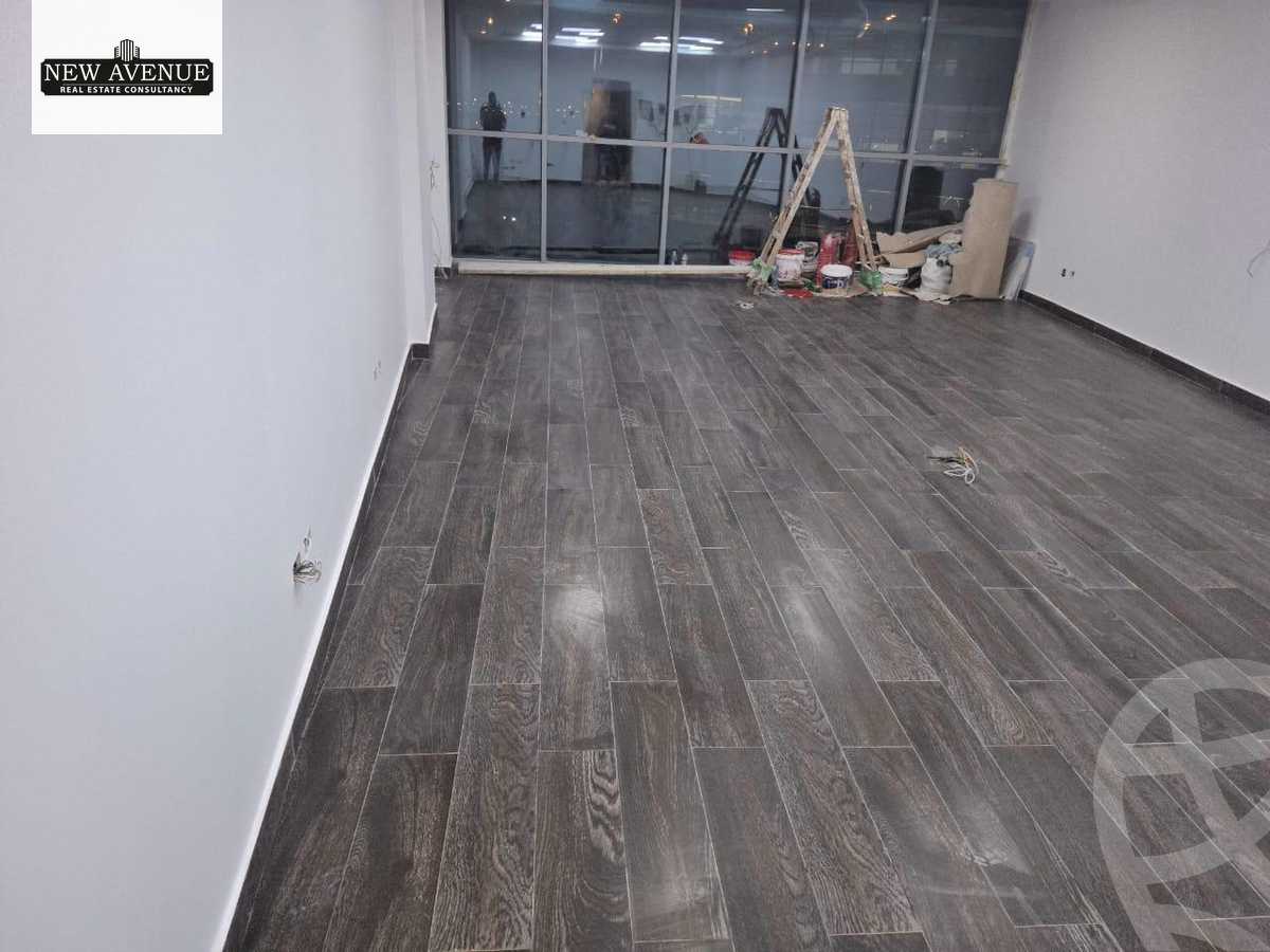 https://aqarmap.com.eg/en/listing/6017811-for-sale-cairo-el-sheikh-zayed-city-alex-cairo-desert-road-smart-village