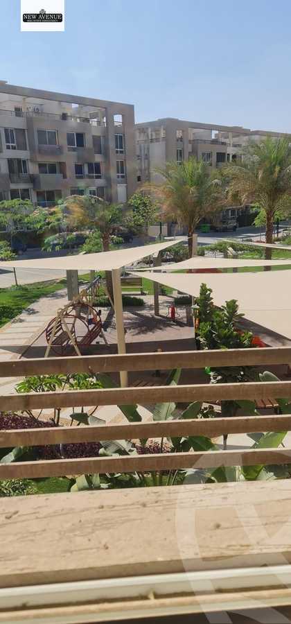https://aqarmap.com.eg/en/listing/6018416-for-sale-cairo-el-shorouk-compounds-granda-life